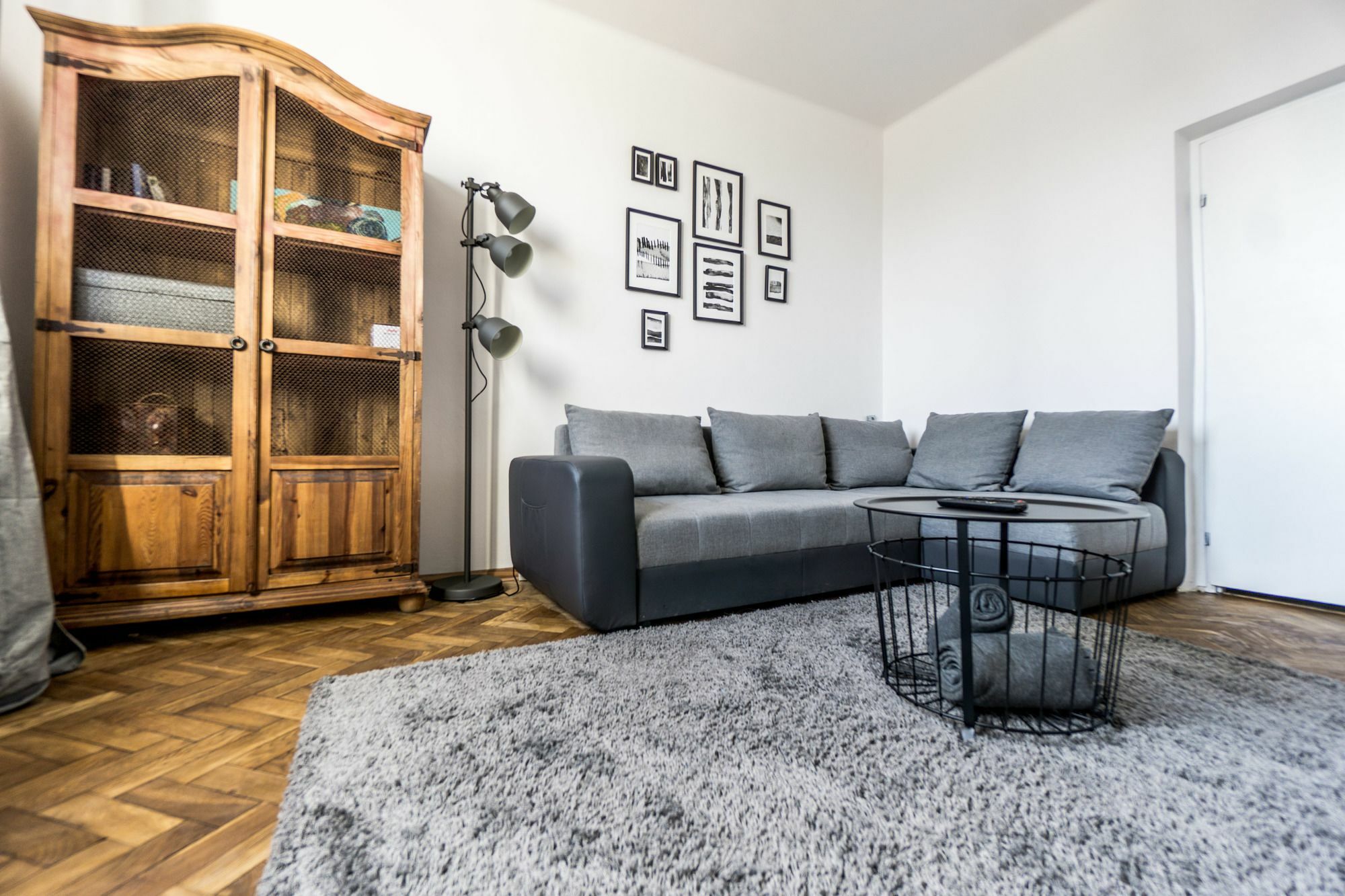 Apartment Panorama *